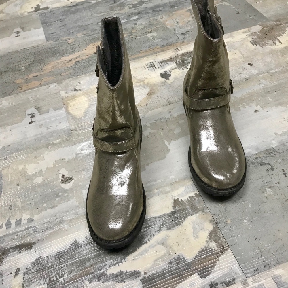 Metallic boots - Picture 2 of 2